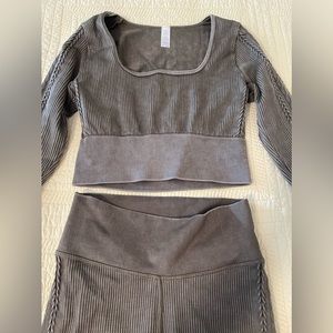 Women’s OFFLINE by Aerie Seamless Set Size Medium